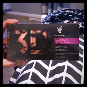 Younique moodstruck 3D fiber lashes + mascara